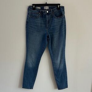 Universal Thread Dark Blue Ankle Jeans